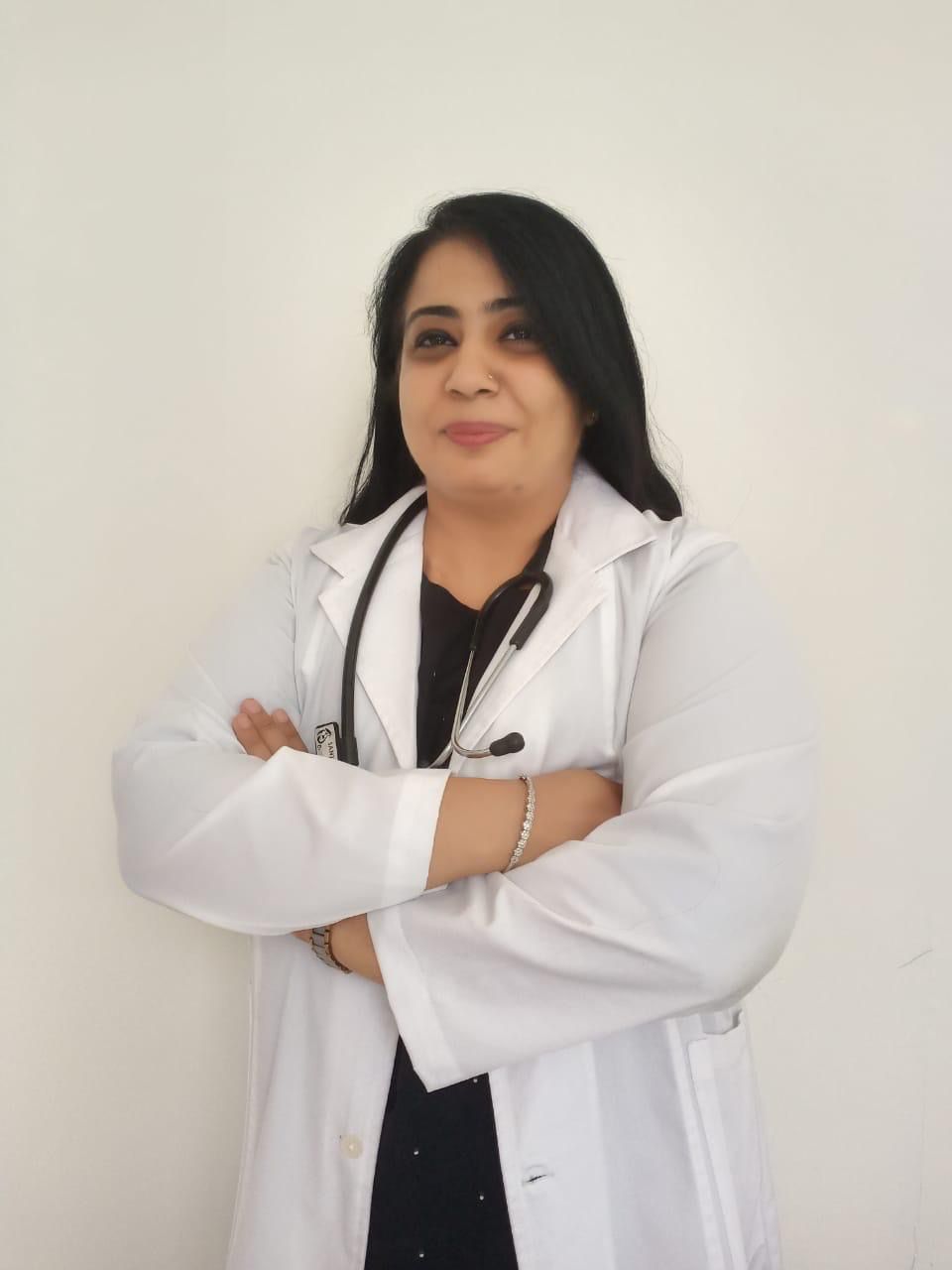 Dr. Meetu Bhushan in consultation